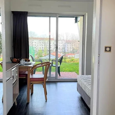 Studio Cosy Avec Terrasse, Parking, Internet - 2 Pers., Proche Thermes Et Centre - Animaux Admis - Fr-1-495-100 Cambo-les-Bains Exterior photo